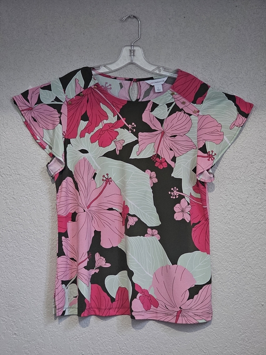 Liz Claiborne Tops - Liz Claiborne Pink & Mint Floral Flutter-Sleeve Top
